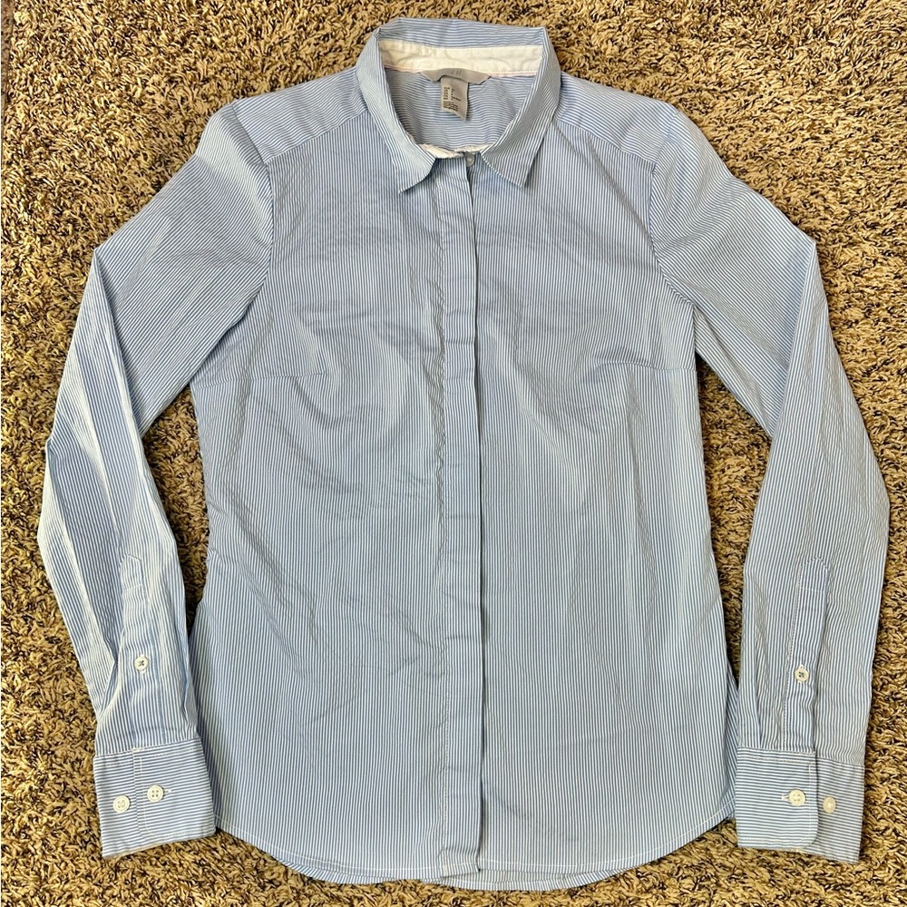 H&M Blue White Striped Button Down Shirt Women’s Size 6